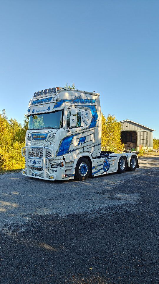 Mäkinen nro.4 #rauma #teippaus #scania #goinstyle #ceramicpro